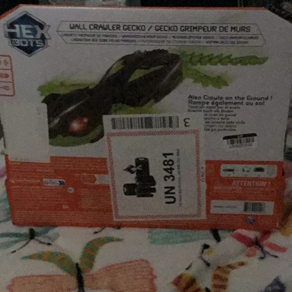 Hex Bots Wall Crawler Gecko new